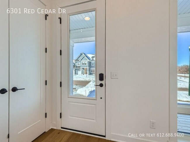 Building Photo - 2022 Build! 3 Bed 2.5 Bath Robert Thomas B...