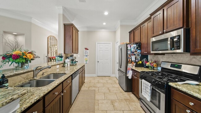 Foto del edificio - 416 W 23rd St