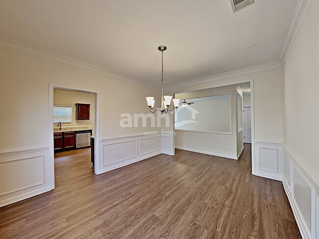 Building Photo - 3183 Newtons Crest Circle