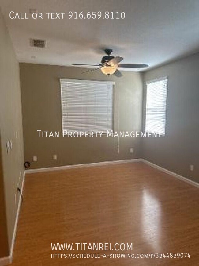 Building Photo - 3bed/2.5ba Home! Managed by Titan Property...