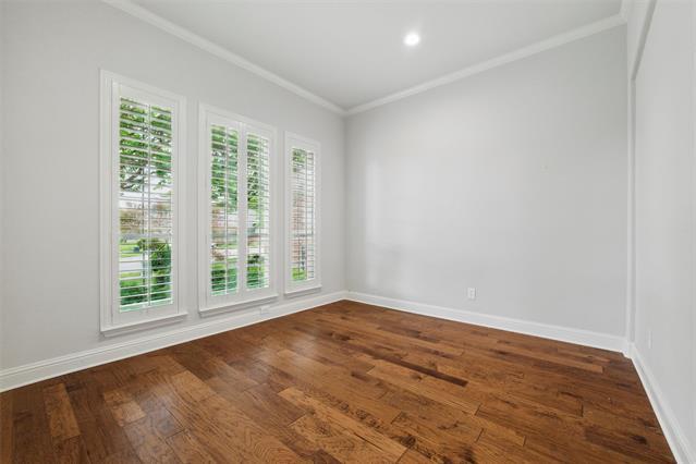 Foto del edificio - 231 Pine Valley Ct