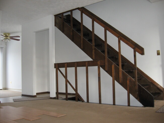 Front Living Room/Stairs - 1926 Billingsley Rd