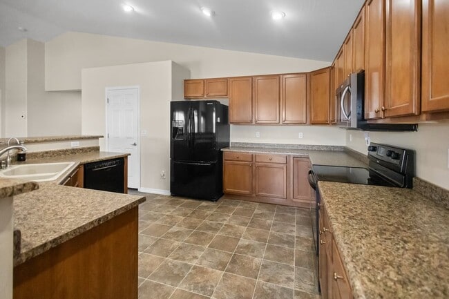 Building Photo - Buckeye Home