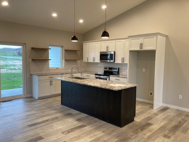 Foto del edificio - 1103 W 50th St