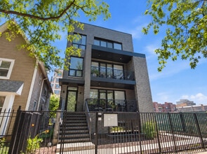 Building Photo - 5039 N Winthrop Ave