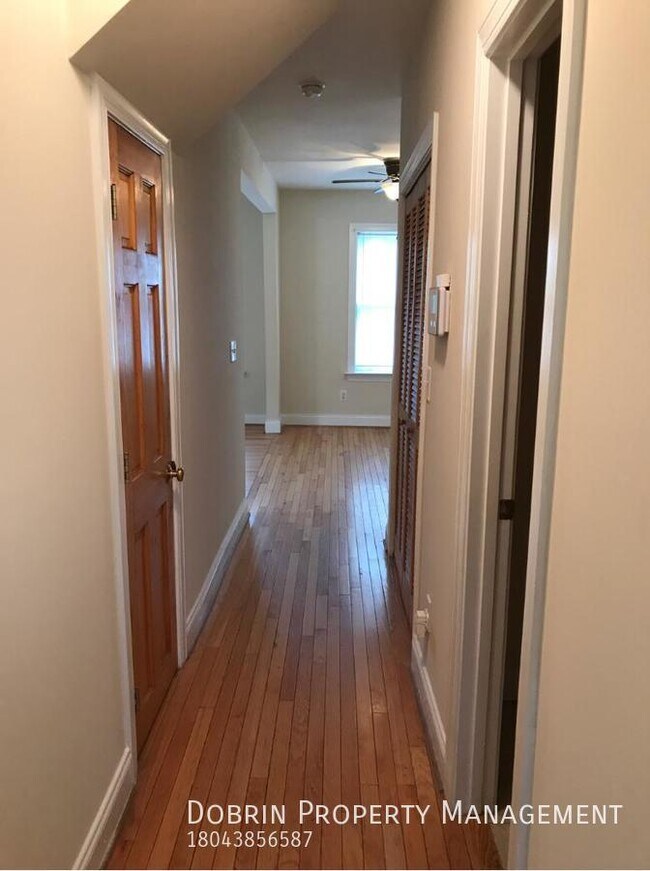 Foto del edificio - 516 N Hancock St