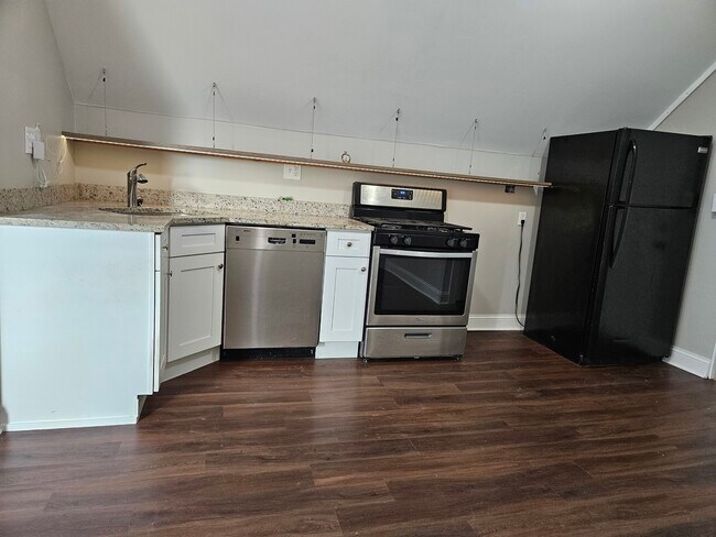 Foto del edificio - 827 W 33rd Pl