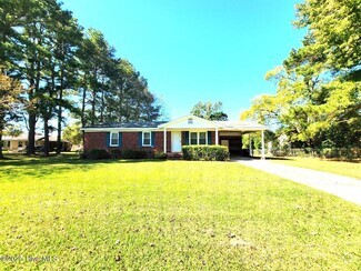 Building Photo - 2516 Lynn Loop