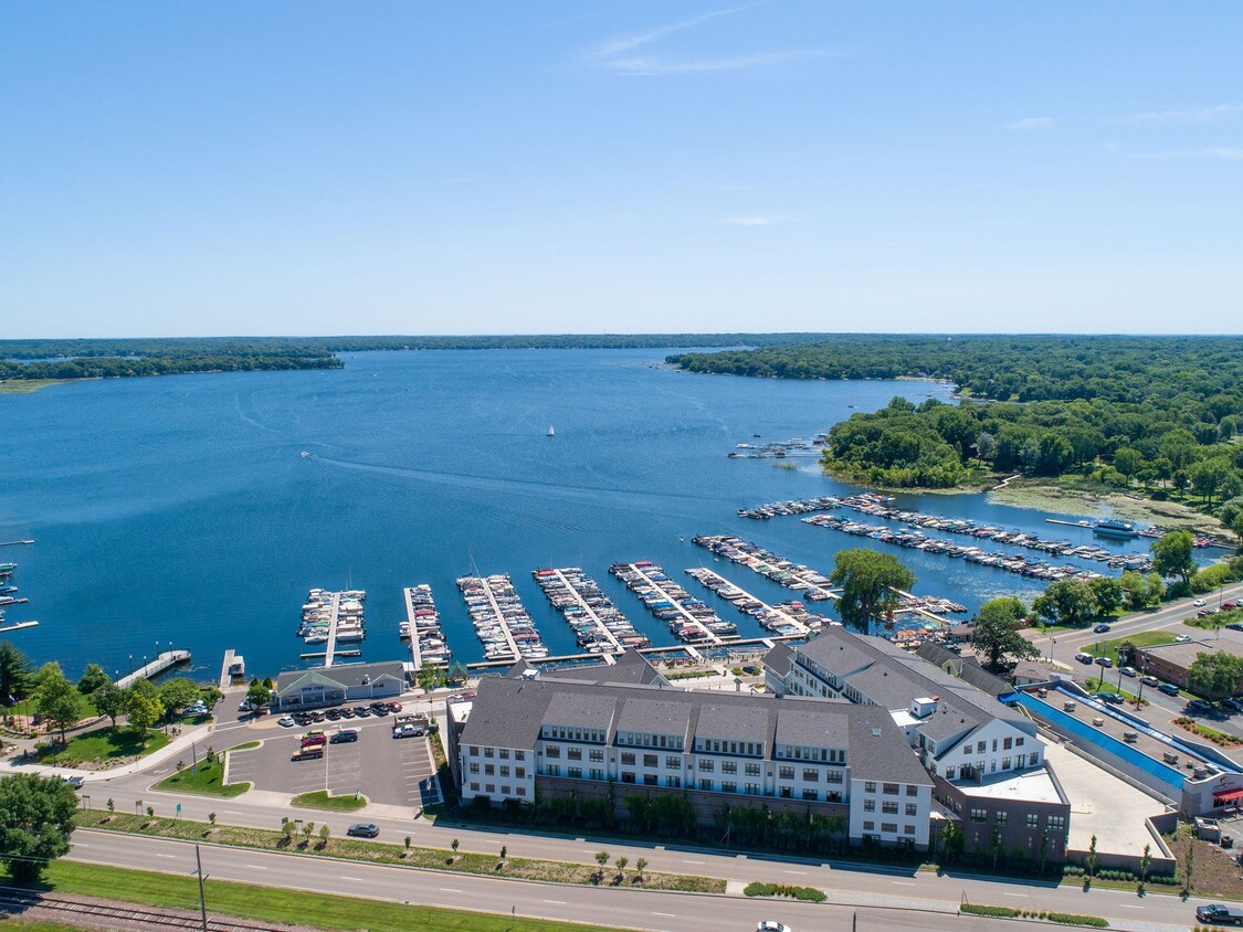 Primary Photo - Boatworks Commons