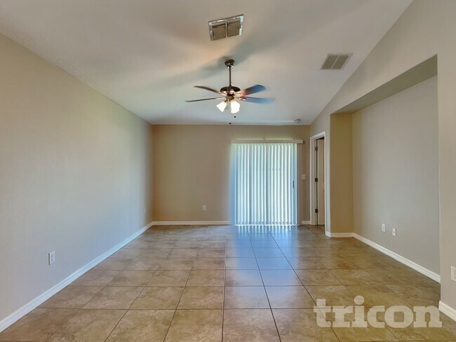 Foto del edificio - 12742 Lemon Pepper Dr