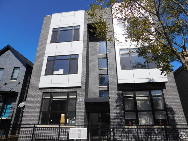 Front Exterior - 1338 W Cullerton St