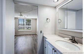 Building Photo - 1748 Jupiter Cove Dr