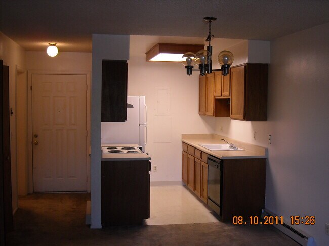 Foto del edificio - 14740 E Kentucky Dr
