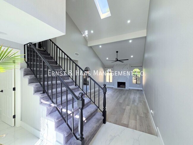 Foto del edificio - 16810 Picadilly Ln