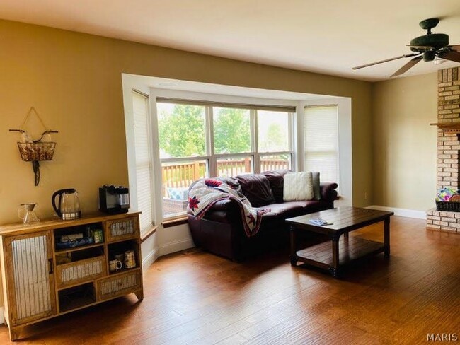 Building Photo - 809 Barklage Ct