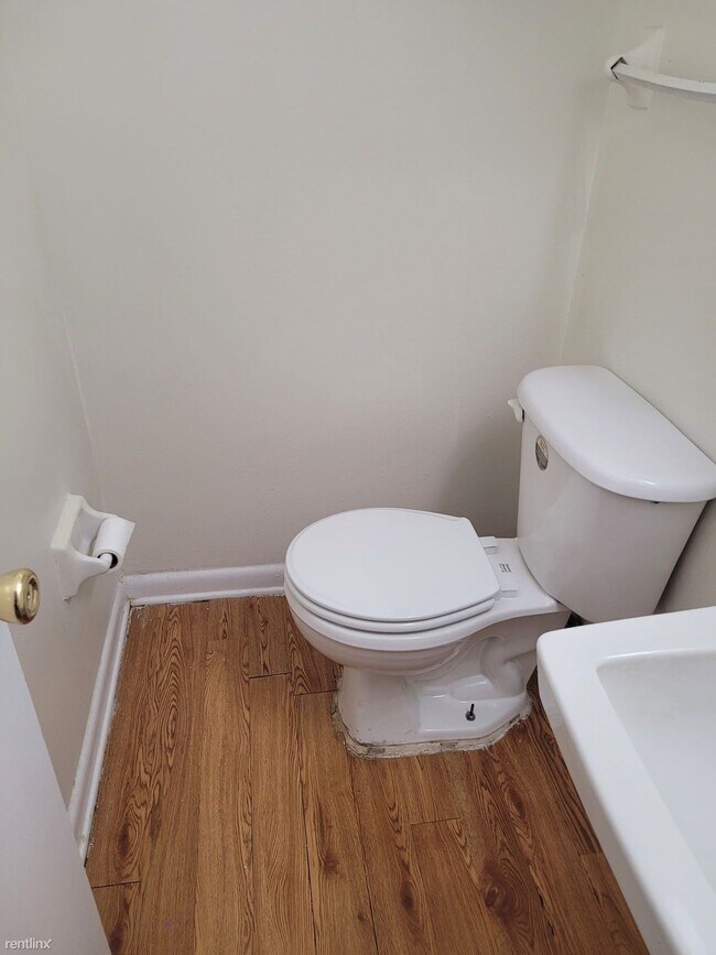 Foto del edificio - 3 br, 1.5 bath House - 1008 Shirley Dr