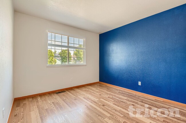 Building Photo - 5694 S Quemoy Ct