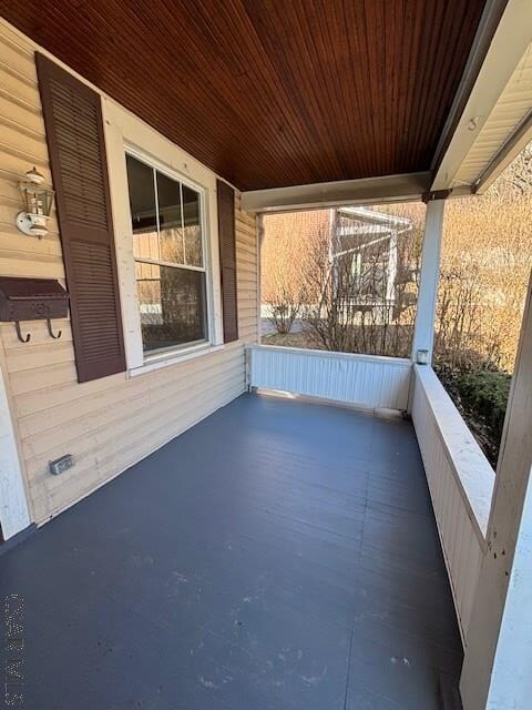 Building Photo - 329 Russell Ave