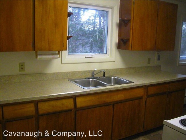 Building Photo - 3 br, 2 bath House - 334 Barbara Road