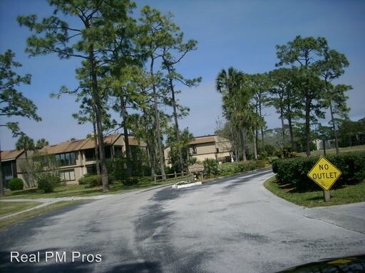 Building Photo - 7608 Las Palmas Way
