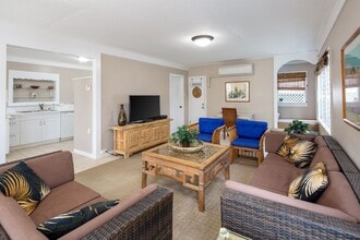 Building Photo - 156 N Kalaheo Ave