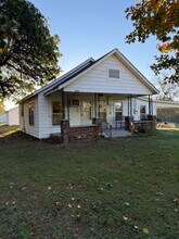 Building Photo - 6555 AR-252