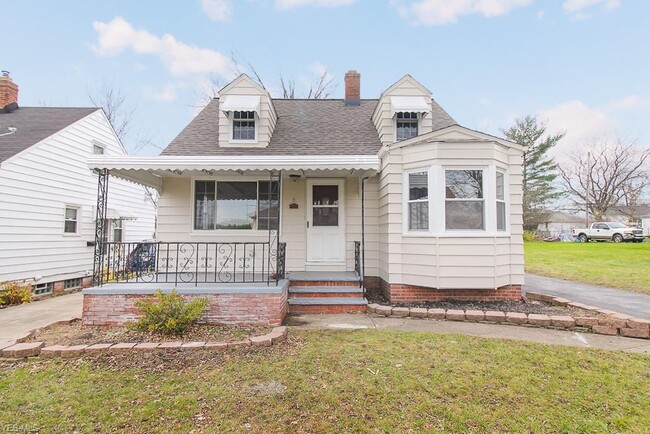 Building Photo - 15712 Fernway Dr