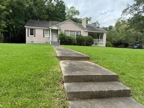 Building Photo - 3304 Gilmer Ave