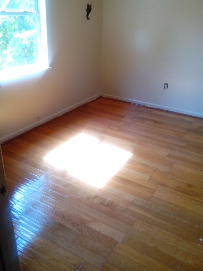 Foto del edificio - 724 W 18th St