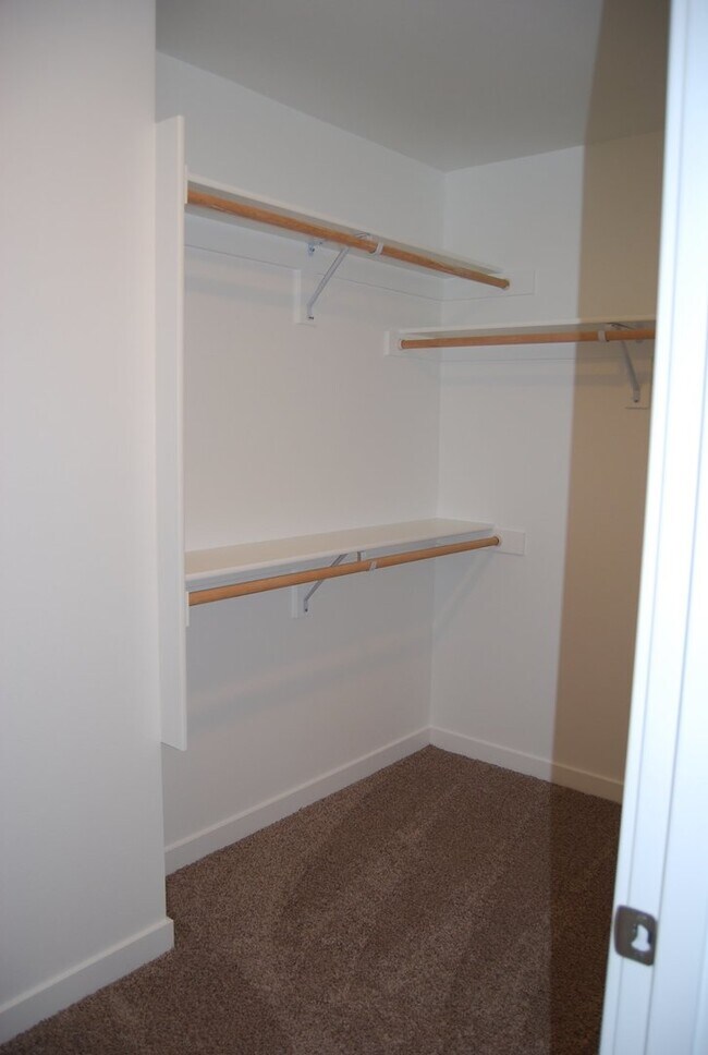 Foto del edificio - 3 Bedroom 2.5 Bath Newberg