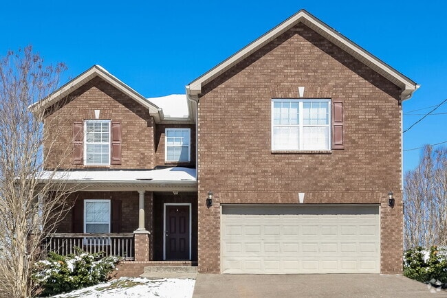 Building Photo - 167 Lyndhurst Dr