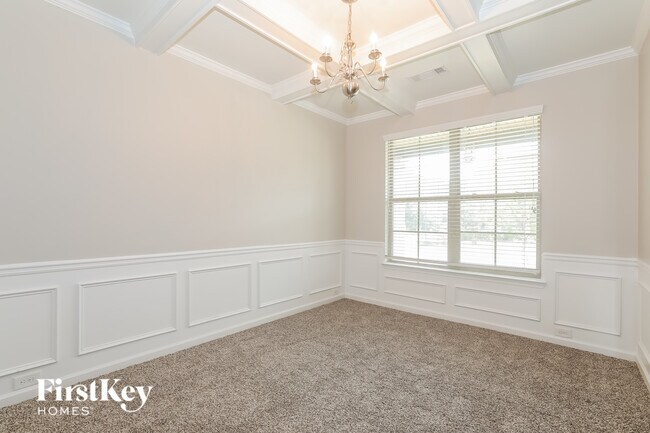 Foto del edificio - 1247 Heartwood Ave