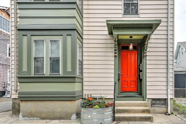 Foto del edificio - 289 Grove St