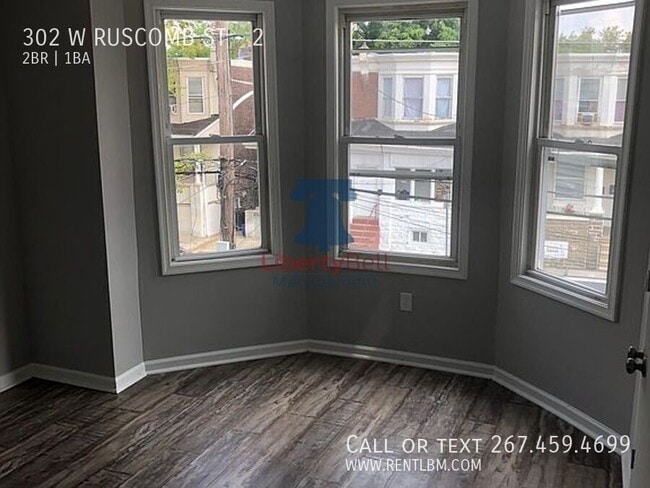 Building Photo - 302 W Ruscomb St
