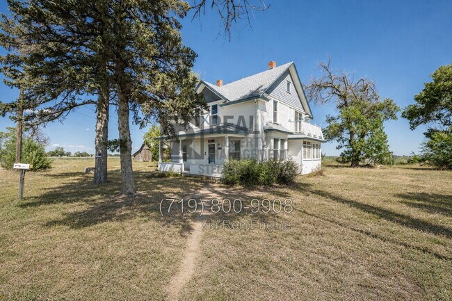 Building Photo - 1530 33rd Ln