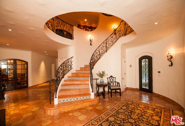 Foto del edificio - 12140 Summit Ct