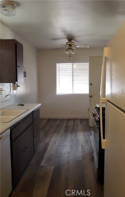 Building Photo - 2125 San Bernardo Ave