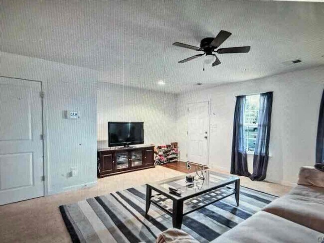 Building Photo - 1305 Stone Rdg Pk Lp