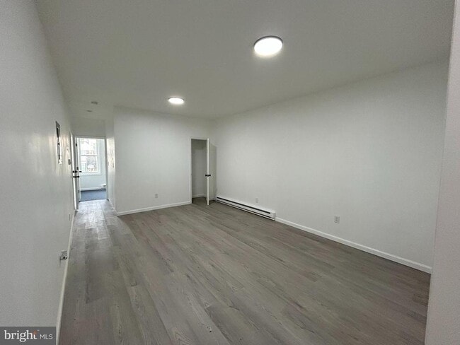 Foto del edificio - 222 W Patterson St