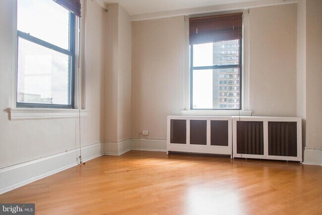 Foto del edificio - 1324 Locust St