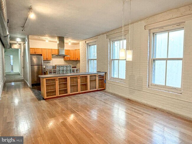 Foto del edificio - 212 Race St