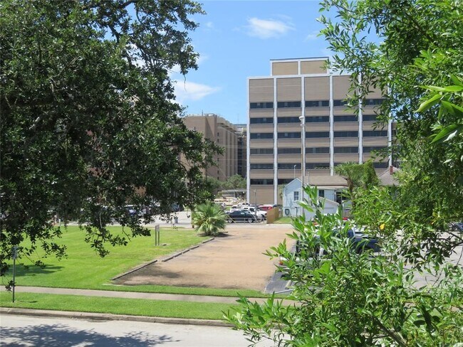 Foto del edificio - 717 Church St