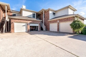 Building Photo - 311 Rawhide Loop