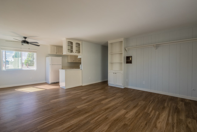 SPACIOUS LAYOUT - 4502 40th St