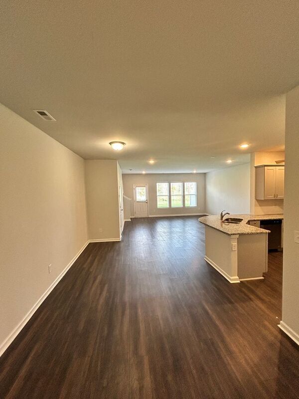 Foto del edificio - 2438 Salem Creek Ct