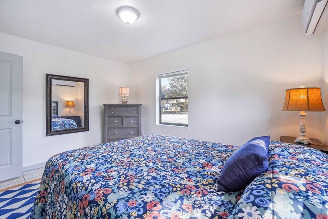 Foto del edificio - 662 Callahan St