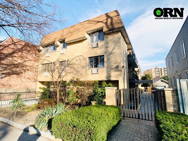 Foto del edificio - 66-59-66-71 71st St