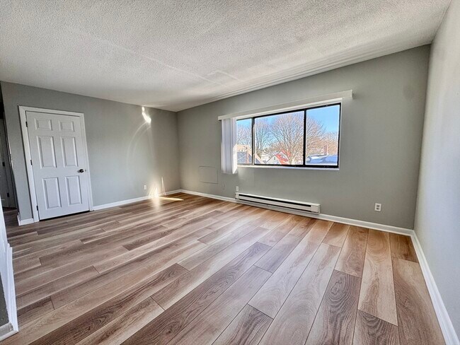 Foto del edificio - 837 River St