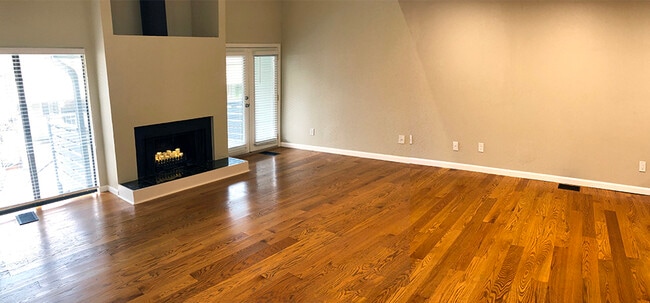 Real Wood floors throughout - 8710 Park Ln