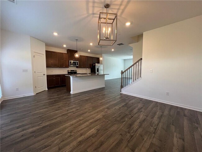 Foto del edificio - 3196 Eastham Run Dr